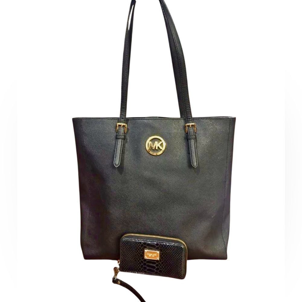 Michael Kors Black Tote Bag + Wrislet (card holder)